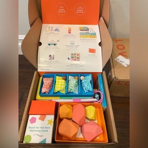 (Sold) Lovevery the free spirit 34-36m